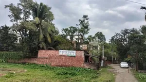 Furnished 5-bedroom House in Modern Tropical, Dinajpur Sadar for sale