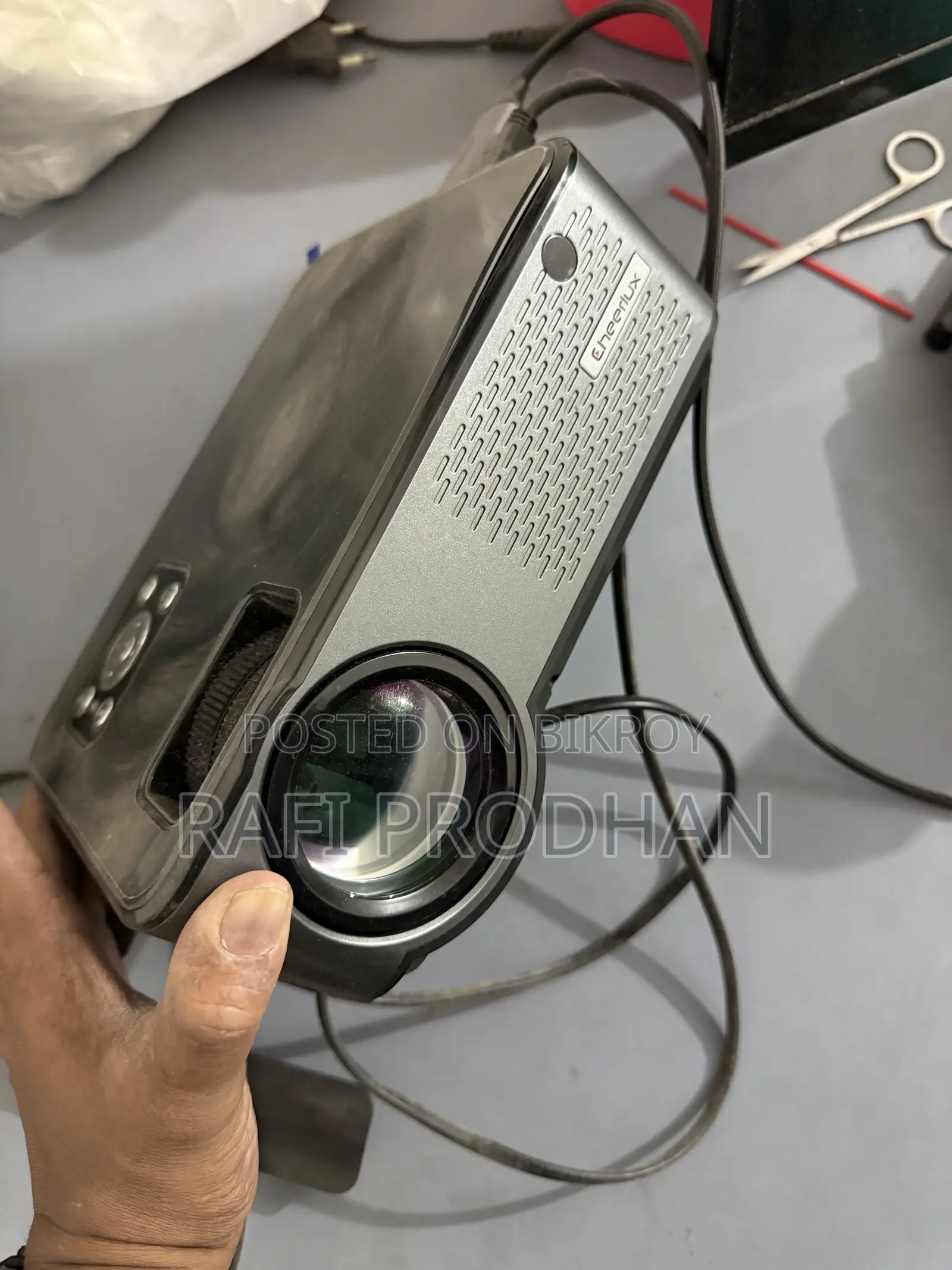 Projector for Sell Almost New. With Cable and Box