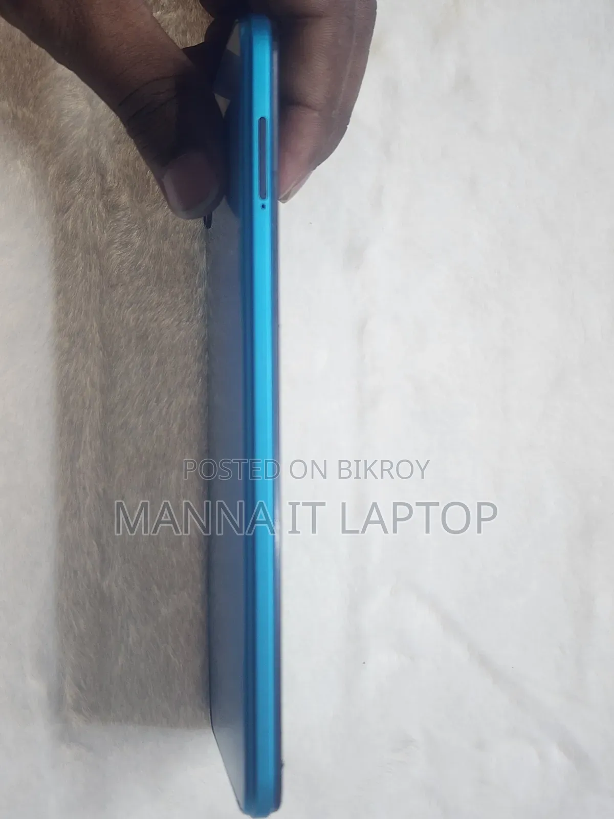 Infinix Hot 12 128 GB Blue