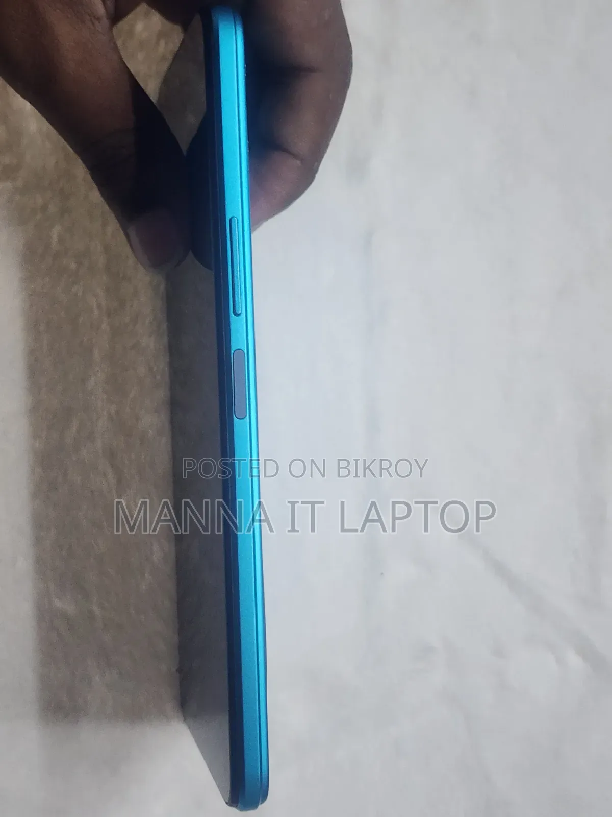 Infinix Hot 12 128 GB Blue
