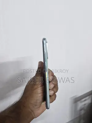 স্যামসাং গ্যালাক্সি এস২০ এফই ১২৮ জিবি পার্পল