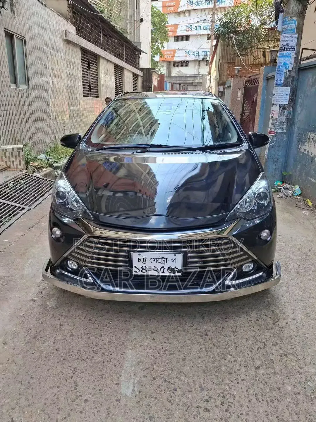 Toyota Aqua 2017 Black