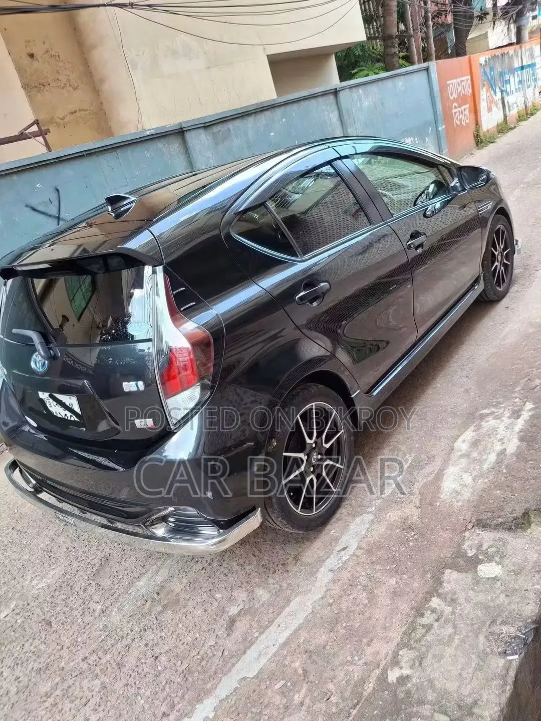 Toyota Aqua 2017 Black