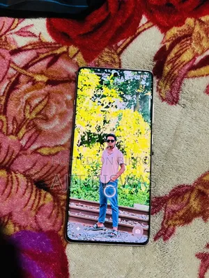 ওয়ানপ্লাস ১২আর ২৫৬ জিবি গোল্ড