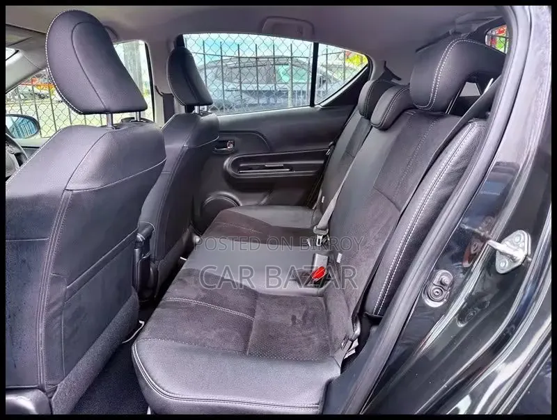 Toyota Aqua 2017 Black