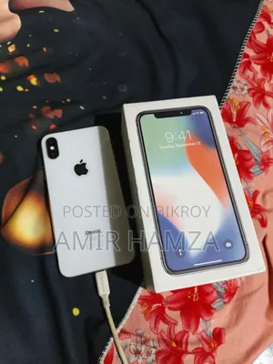 Apple iPhone X 64 GB White