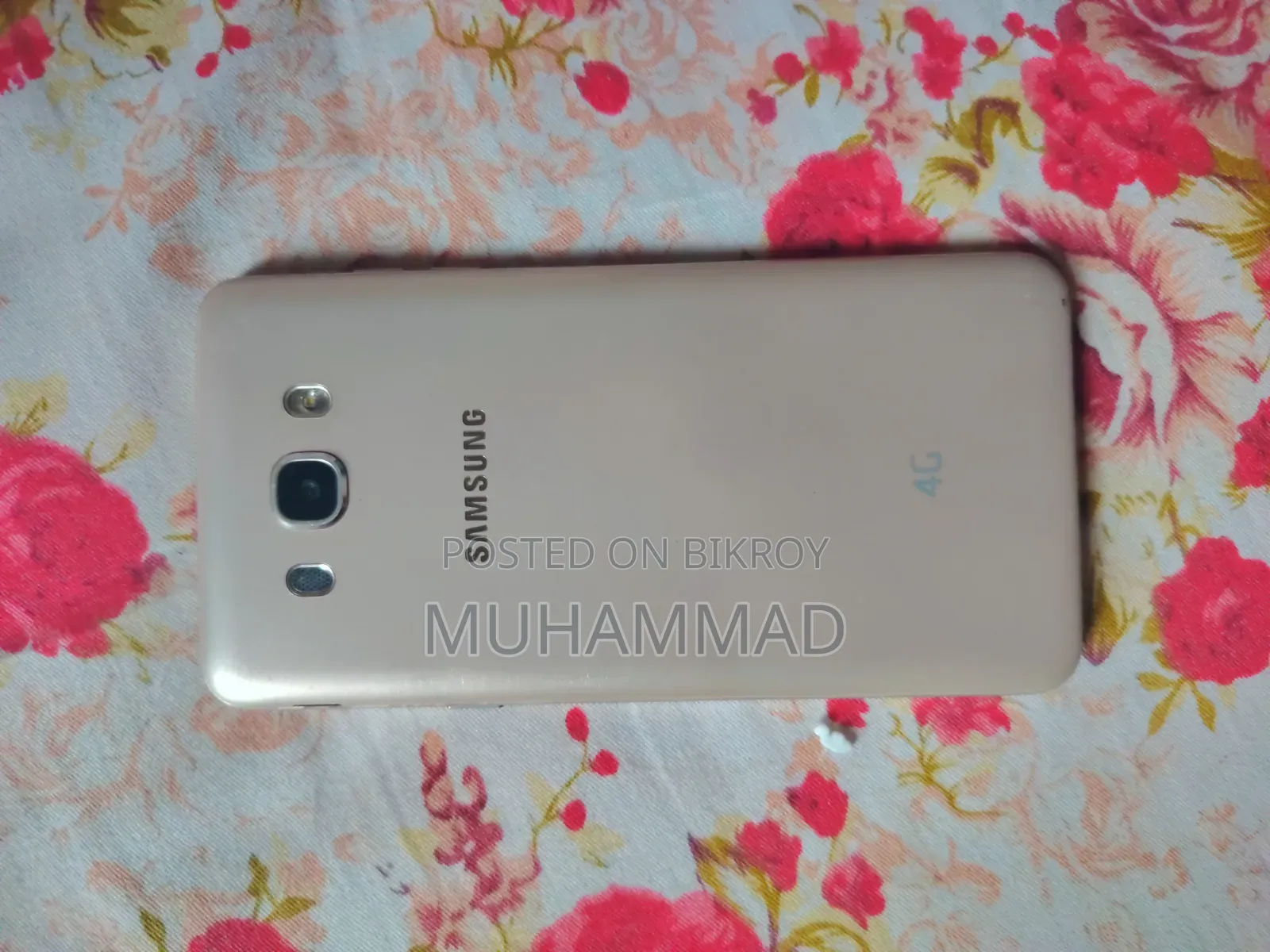 Samsung Galaxy J7 16 GB Gold