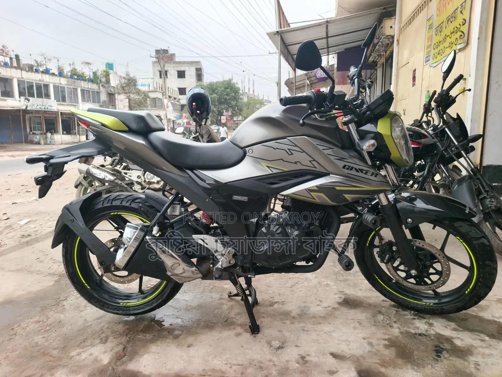 Suzuki Gixxer 2026 Gray