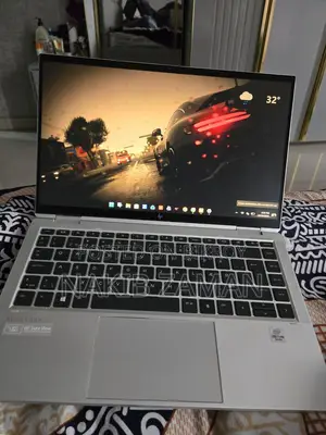 Laptop HP EliteBook x360 1040 G7 16GB Intel Core i7 SSD 512GB