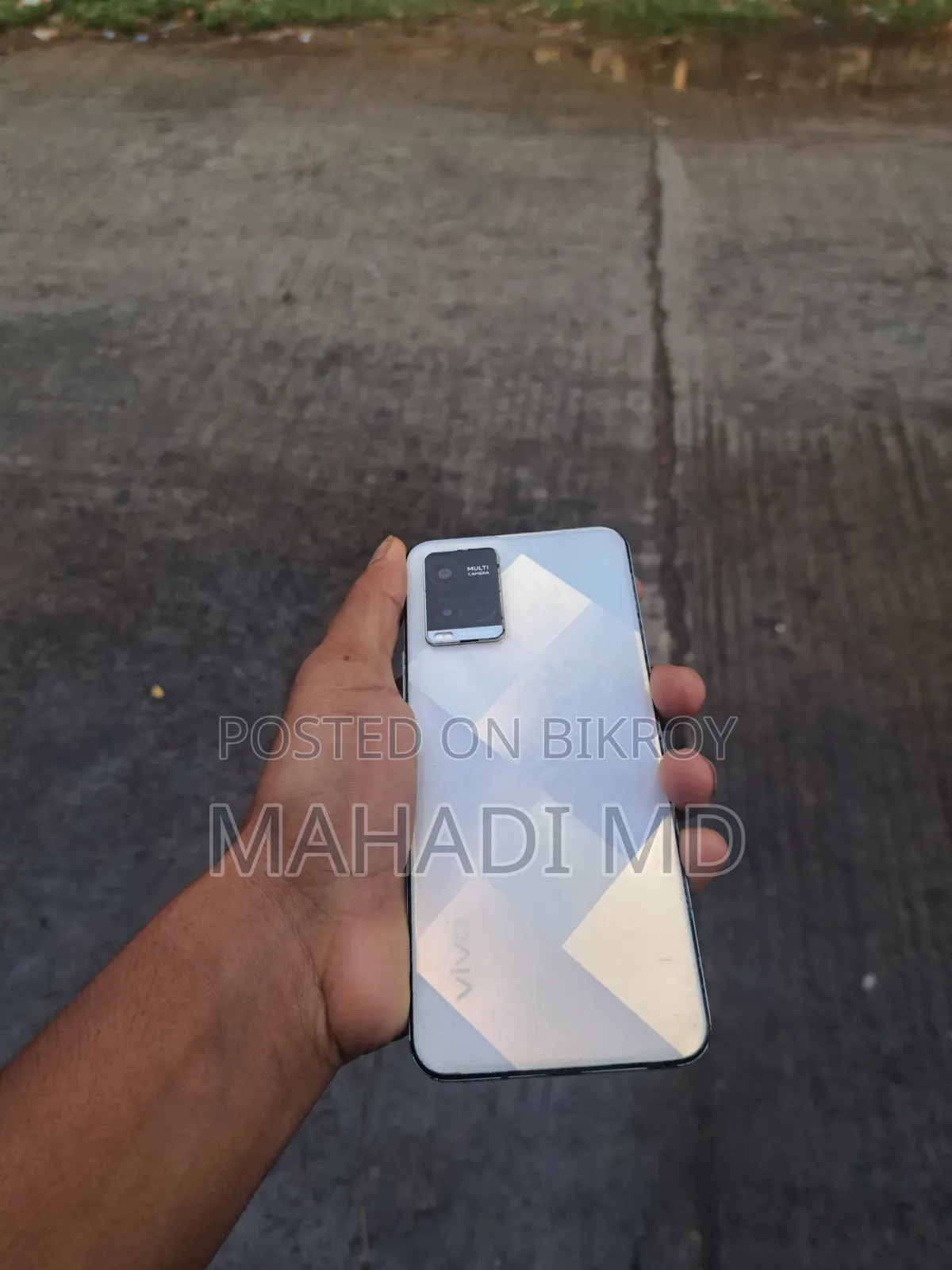 Vivo Y21 64 GB White
