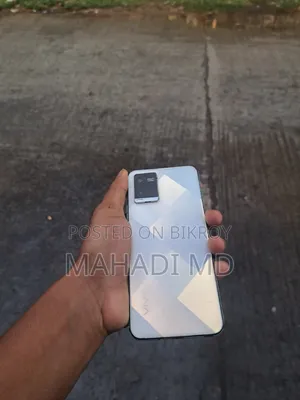ভিভো ওয়াই২১ ৬৪ জিবি হোয়াইট