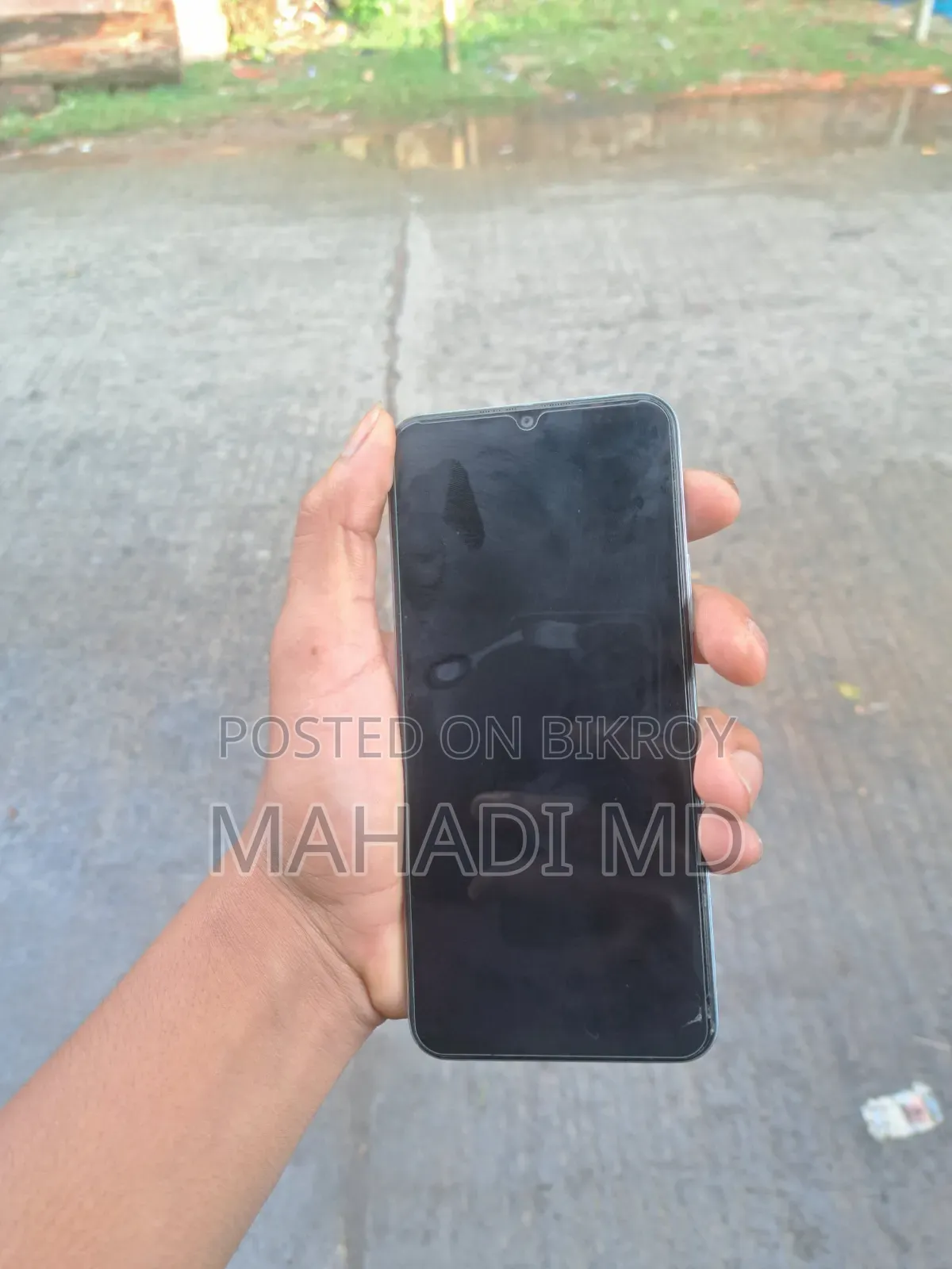 Vivo Y21 64 GB White