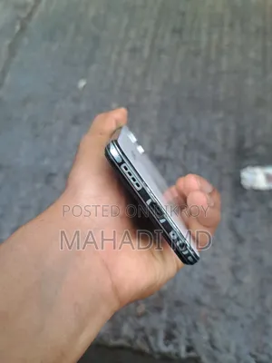 Vivo Y21 64 GB White