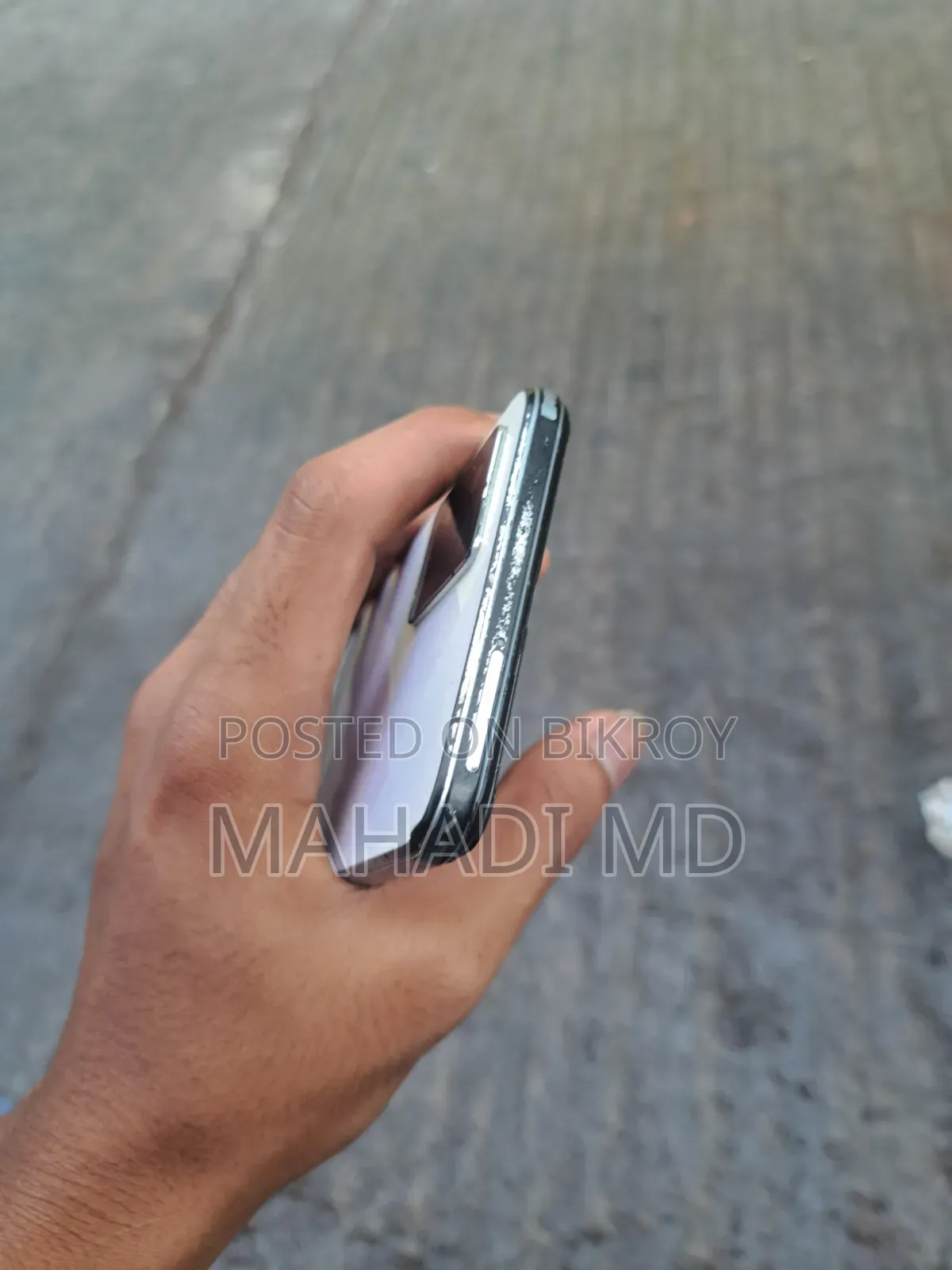 Vivo Y21 64 GB White
