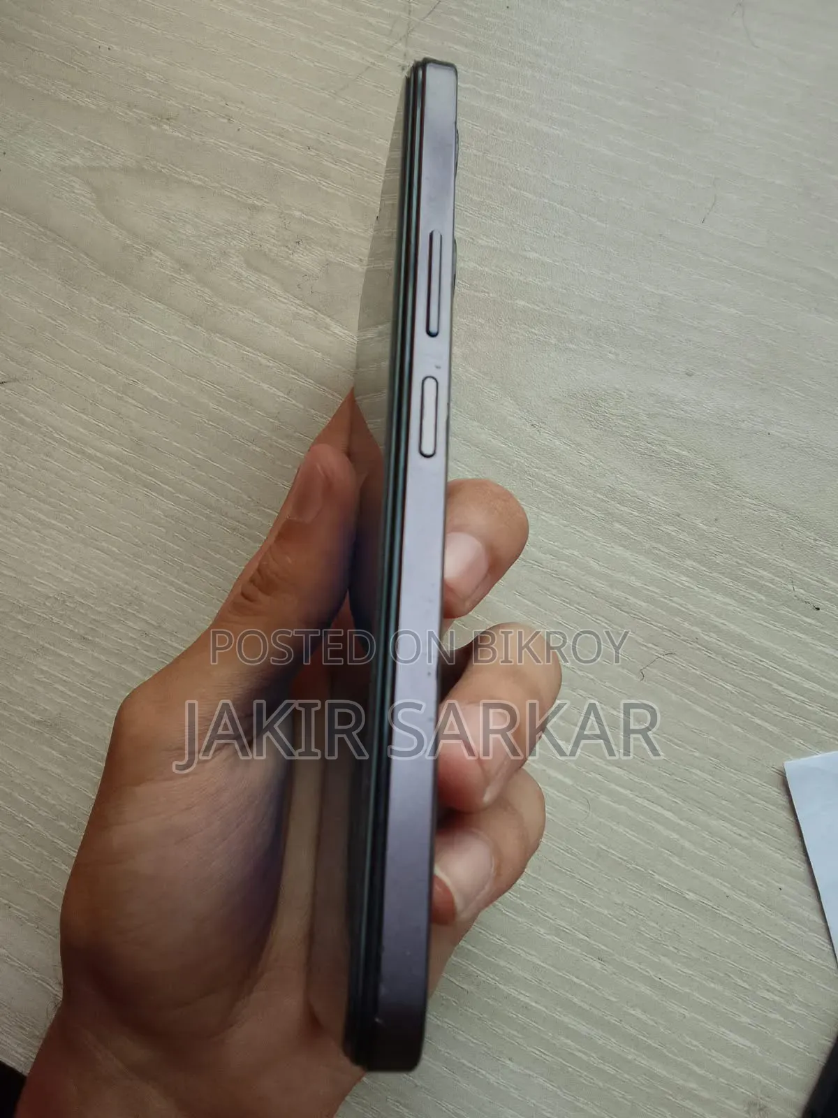 Vivo Y27 128 GB Pink