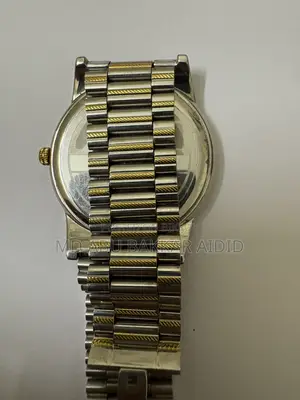 Premium Classic Aolix- Analog Wrist Watch – Stylish Design