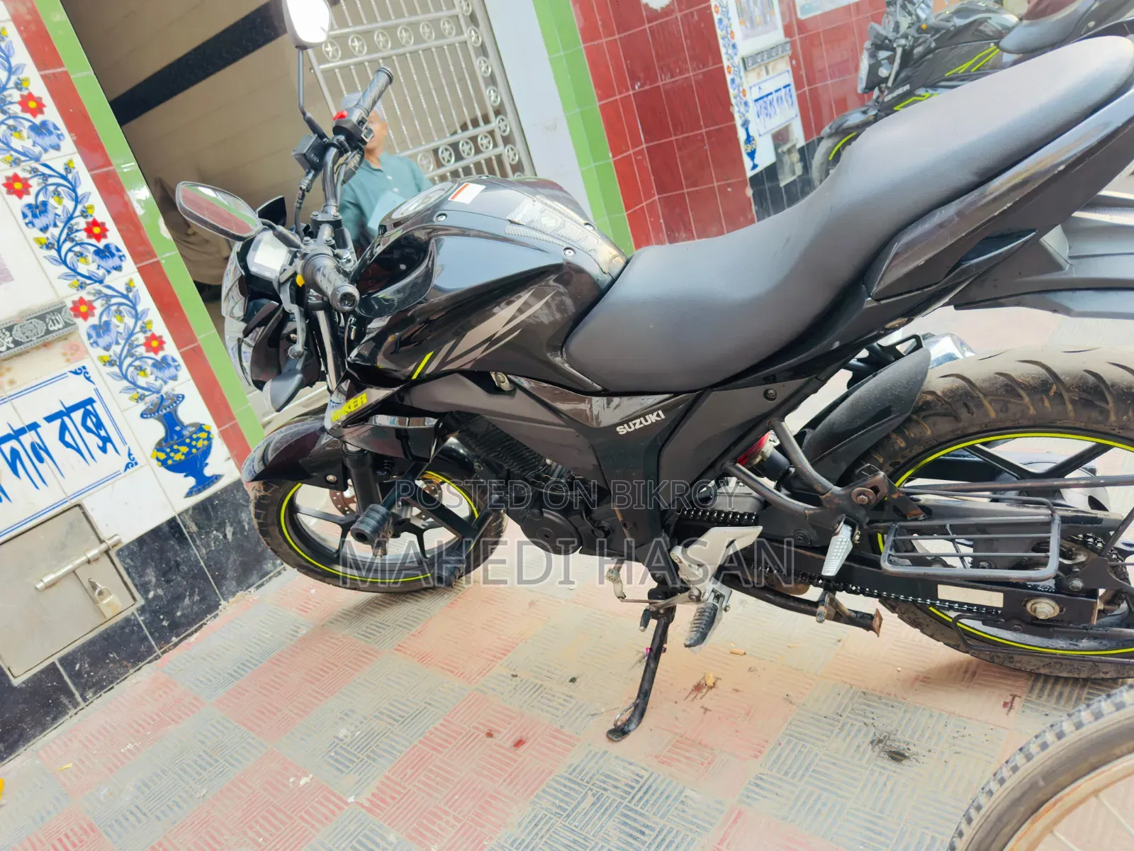 New Suzuki Gixxer 2025 Black