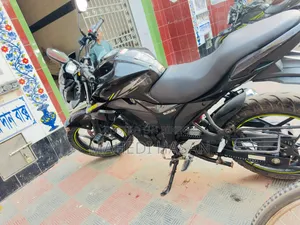 New Suzuki Gixxer 2025 Black