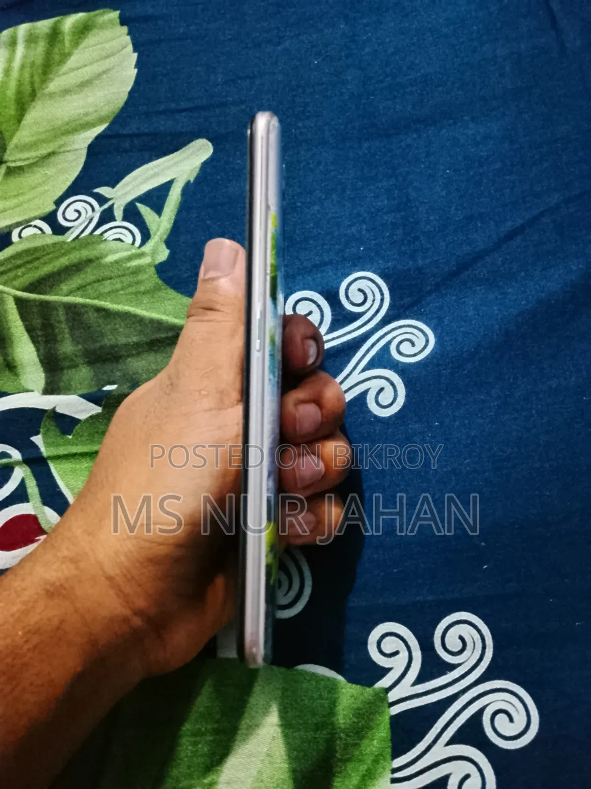 ওপ্পো এ৫ ১২৮ জিবি সাদা