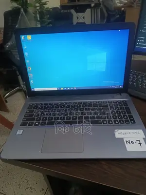 Laptop Asus VivoBook Max X541UA 4GB Intel Core i5 SSD 256GB