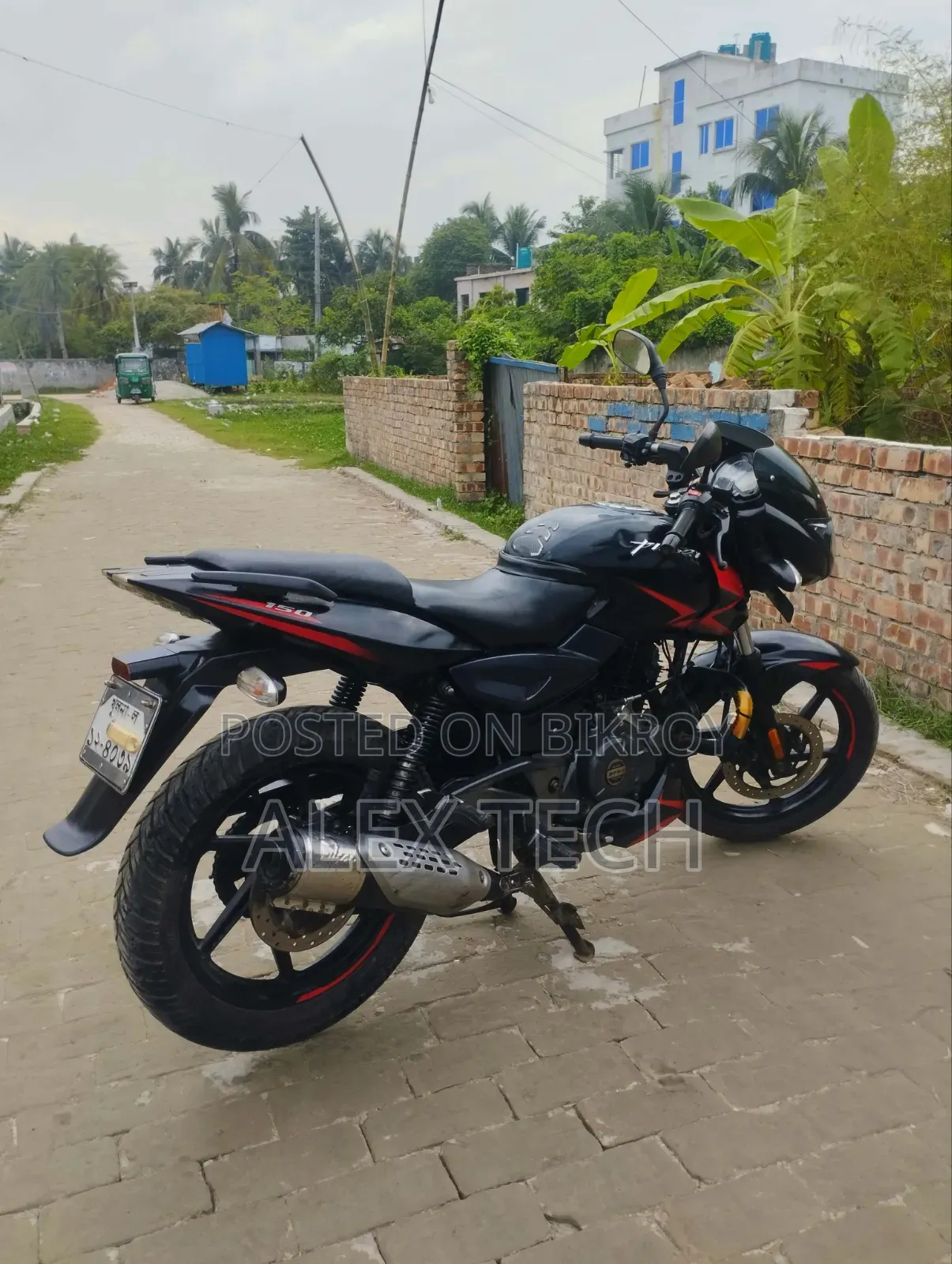 বাজাজ পালসার ১৫০ ২০২১ কালো