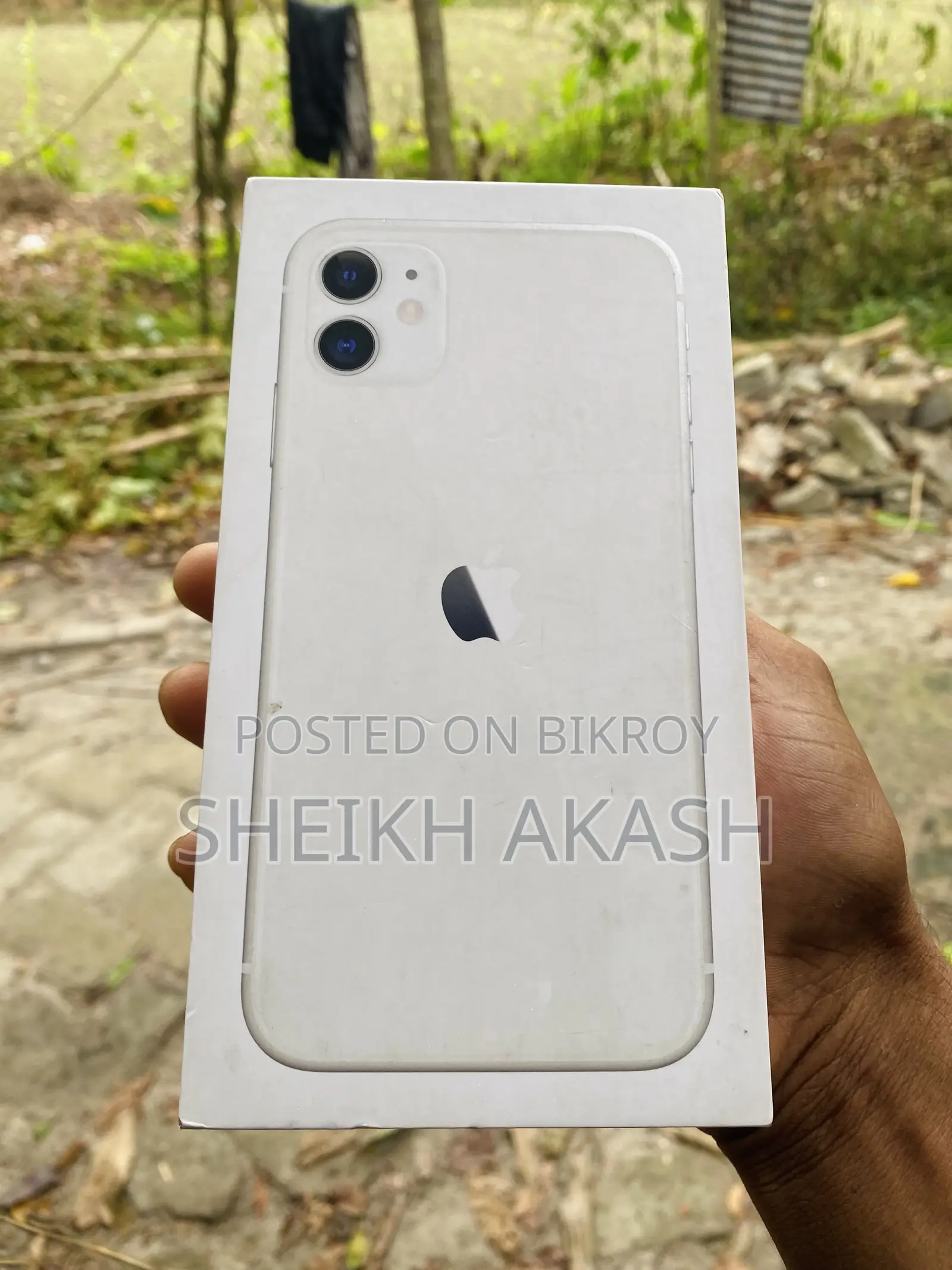 অ্যাপল আইফোন ১১ ১২৮ জিবি সাদা