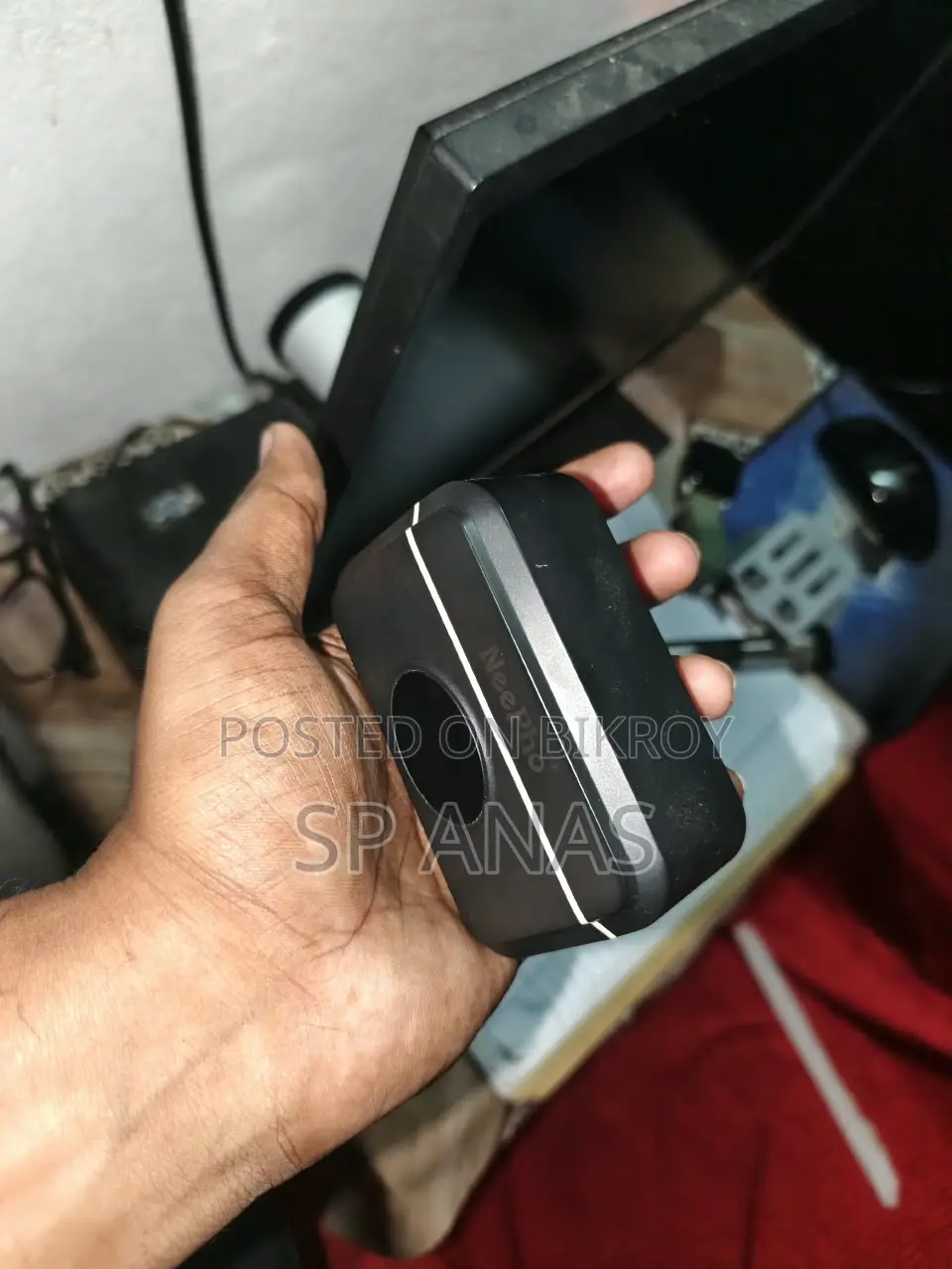 ওয়্যারলেস মাইক্রোফোন নিফো