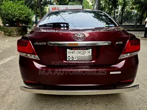 টয়োটা অ্যালিয়ন ২০১৭ মেরুন