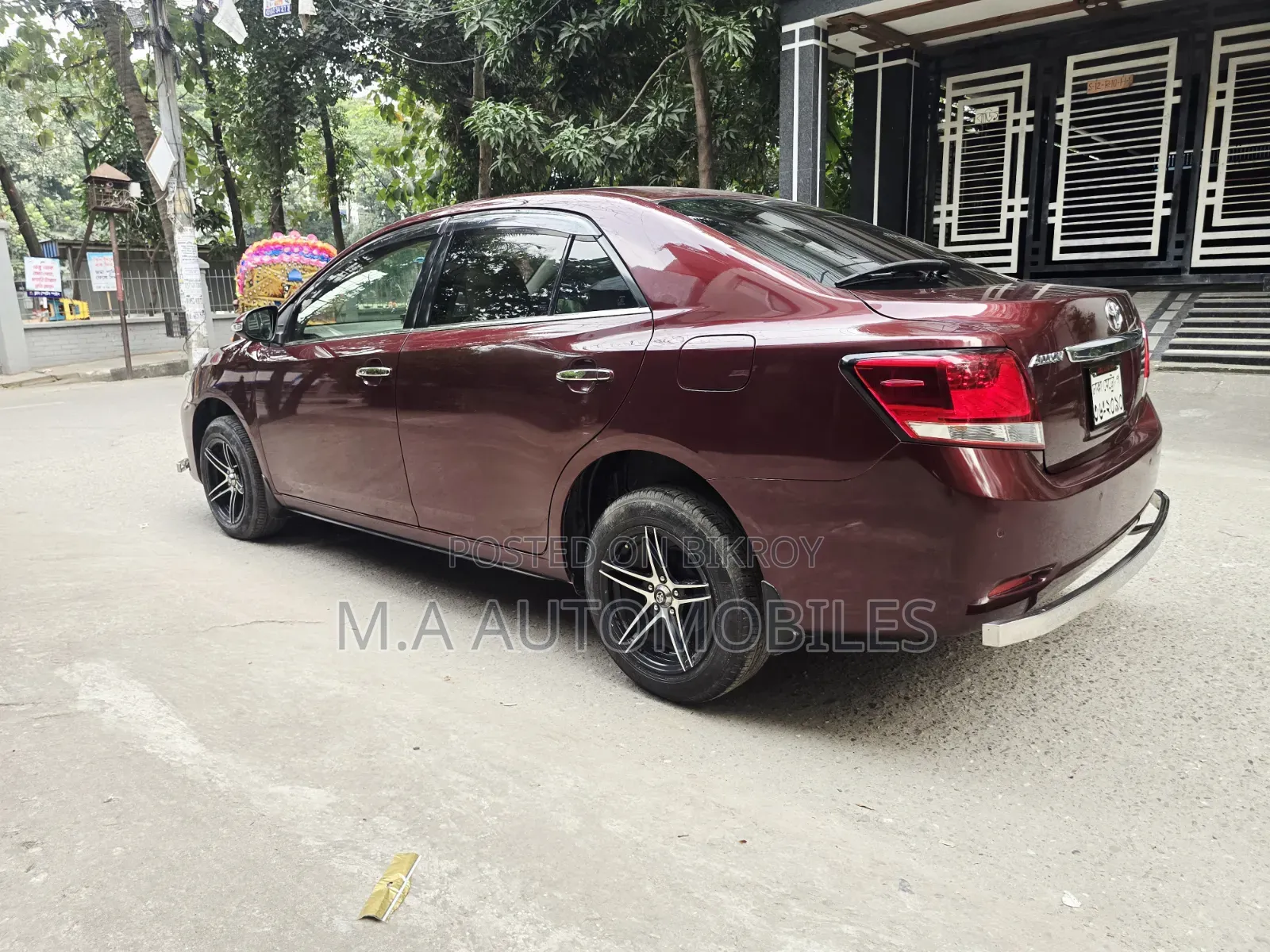 টয়োটা অ্যালিয়ন ২০১৭ মেরুন