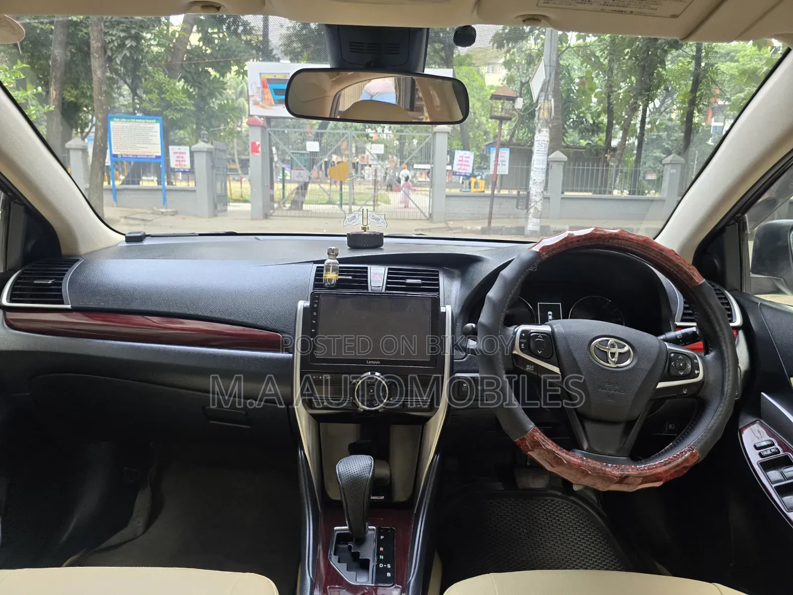 টয়োটা অ্যালিয়ন ২০১৭ মেরুন
