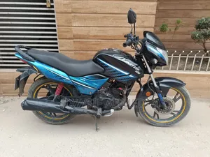 হিরো ইগনিটর ২০১৯ কালো