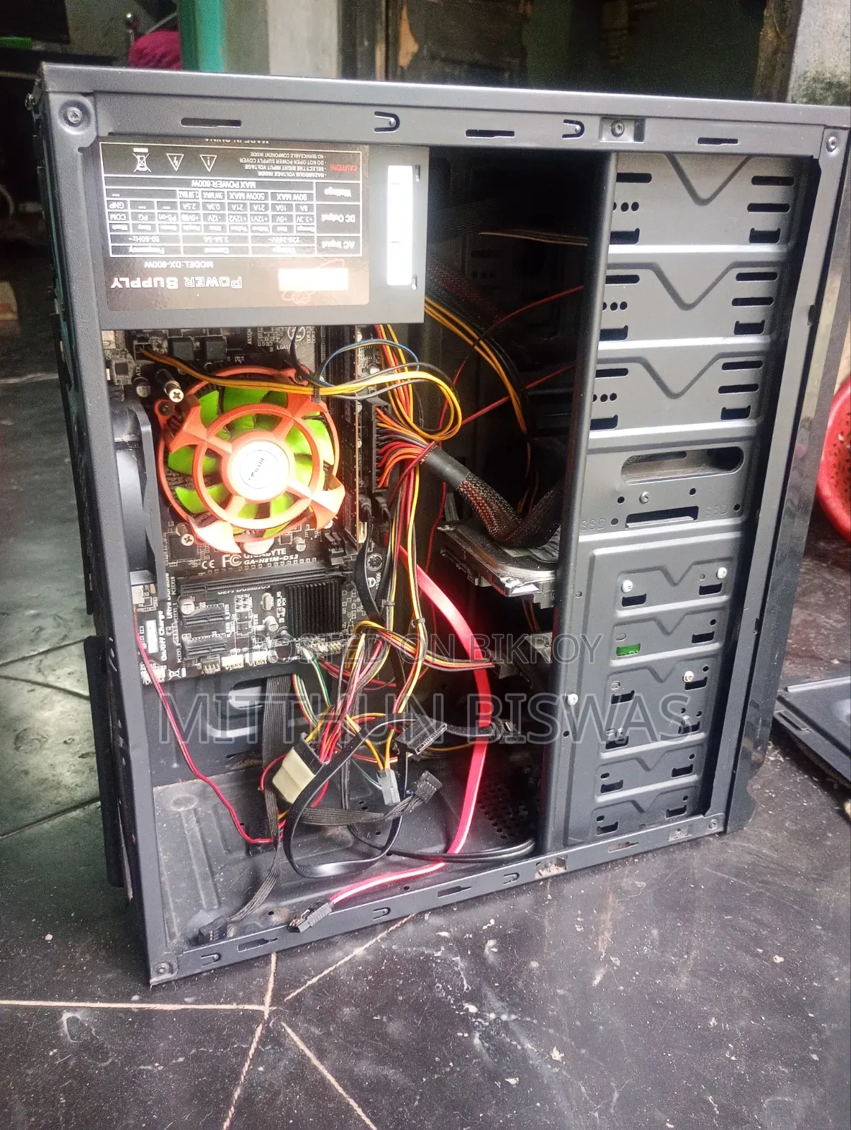 Desktop Computer 4GB Intel Core i5 SSD 128GB