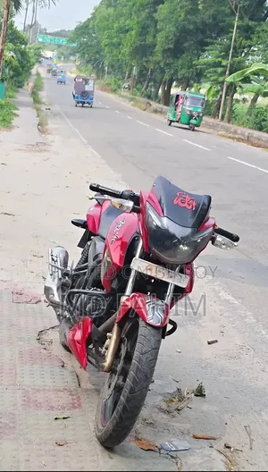 TVS Apache RTR 160 2V 2018 Red