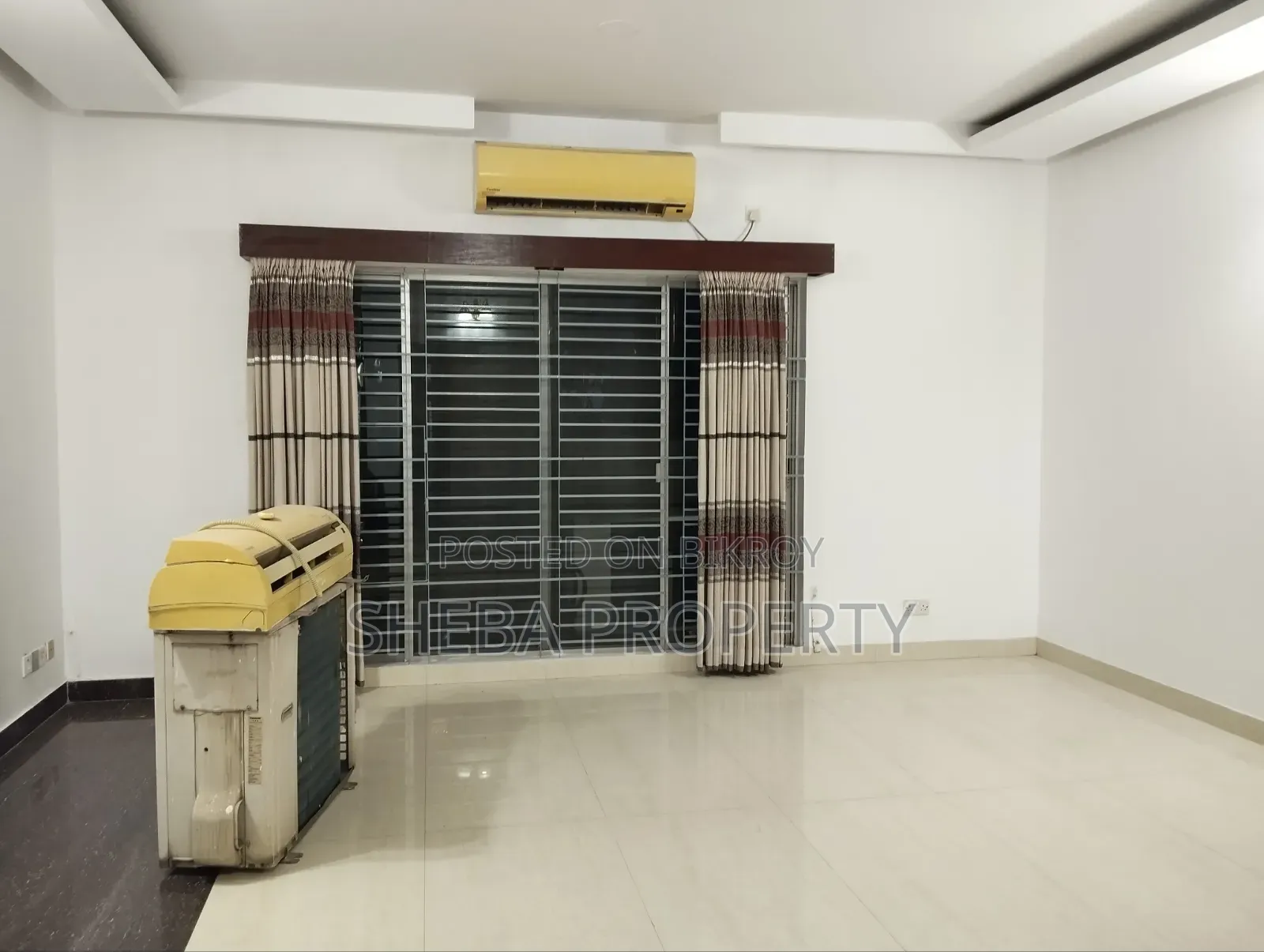 গুলশানে ৪-বেডরুমের অ্যাপার্টমেন্ট ভাড়ার জন্য