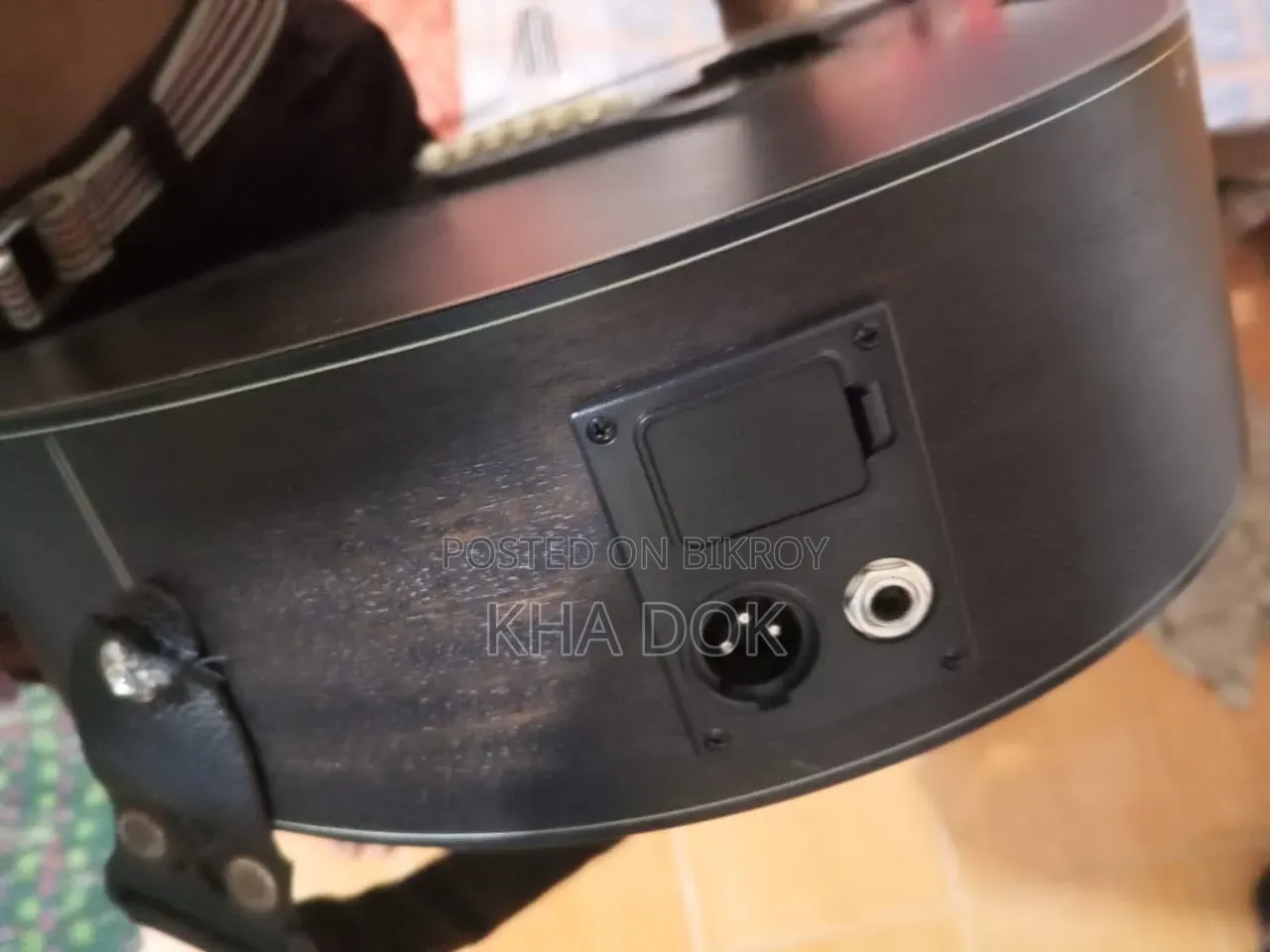 ডিভাইসার এলএস বিকে মিনি ট্রাভেল গিটার