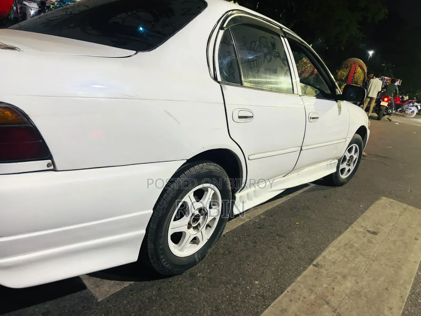 Toyota Corolla 1992 White