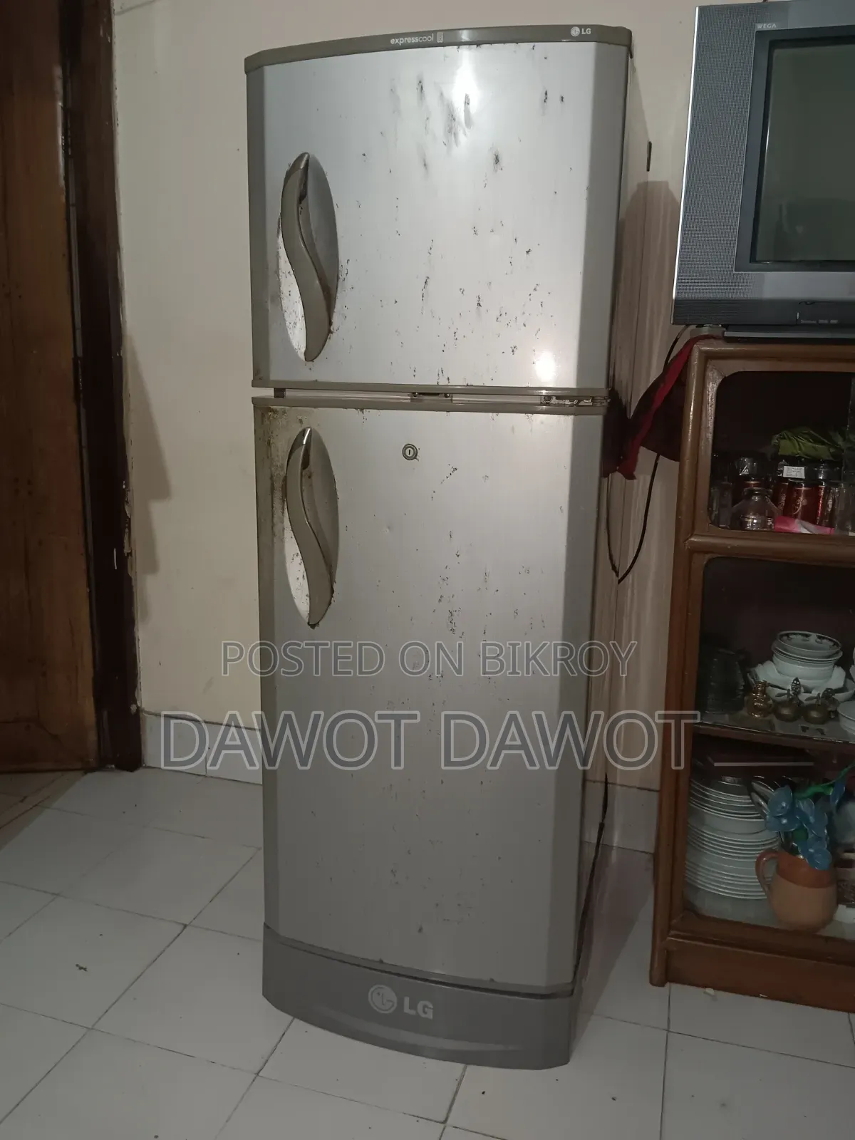 এলজি ফ্রিজ রানিং