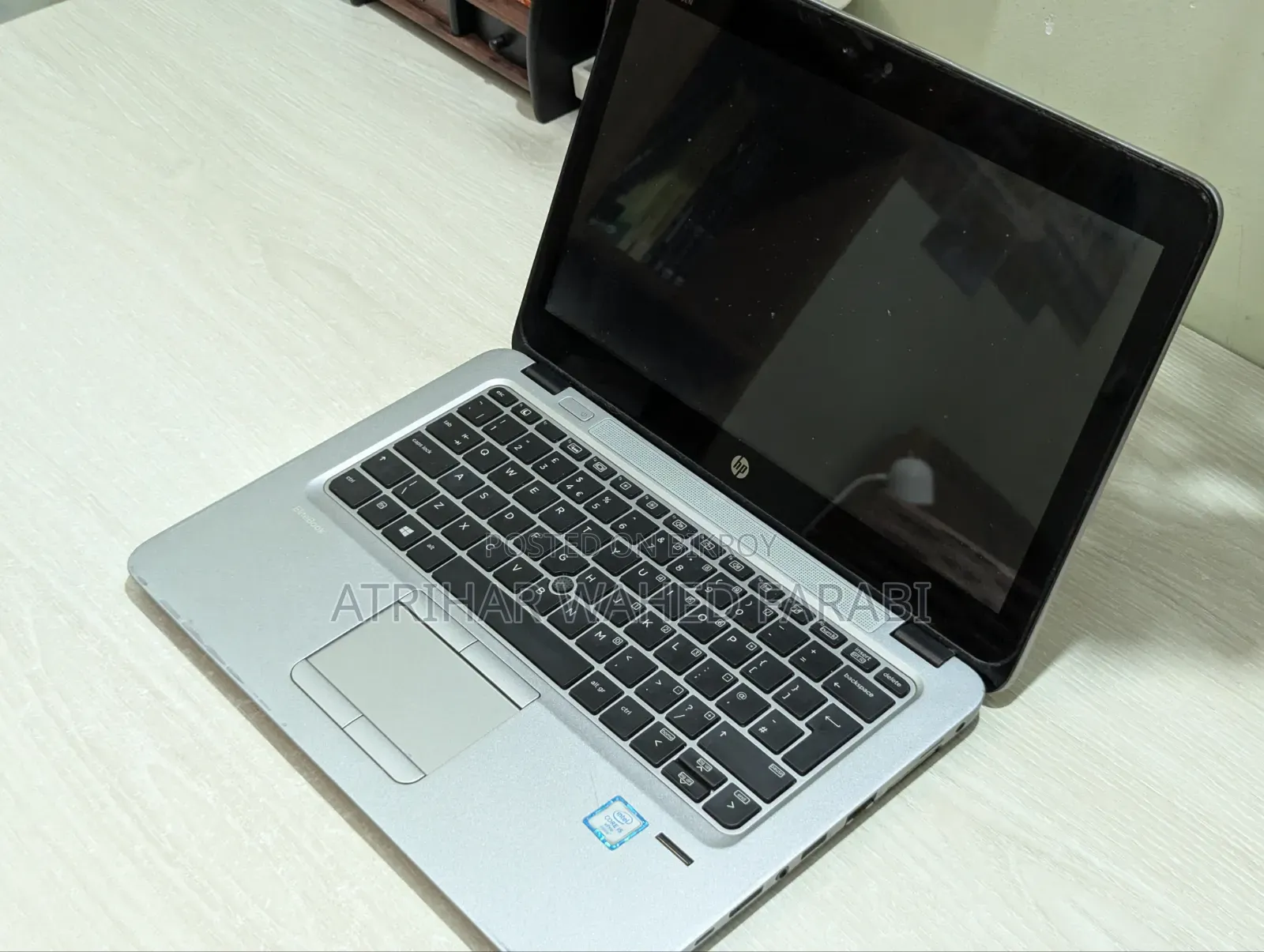 Laptop HP EliteBook 820 G3 8GB Intel Core i5 SSD 140GB