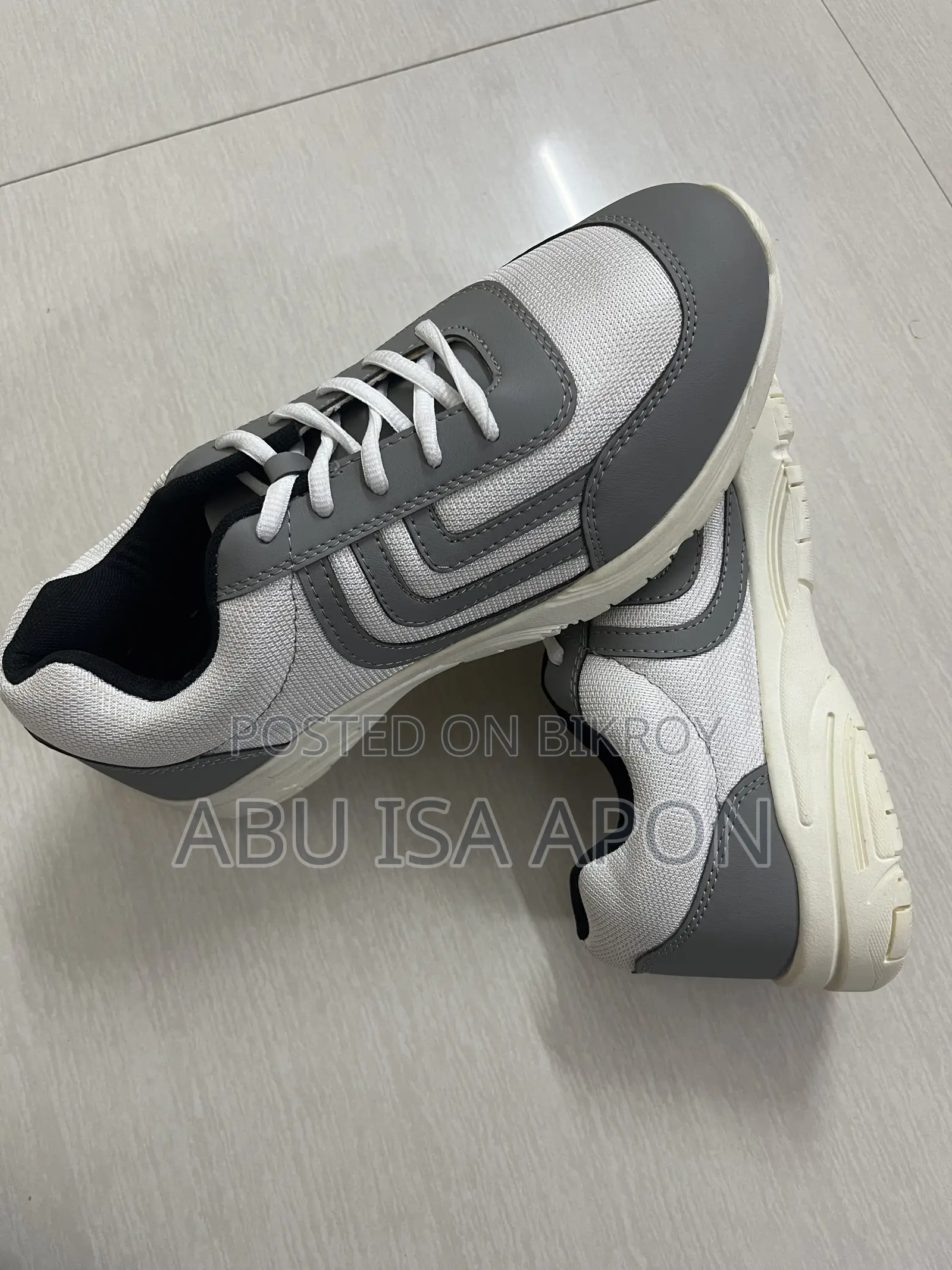 Shoes for sell