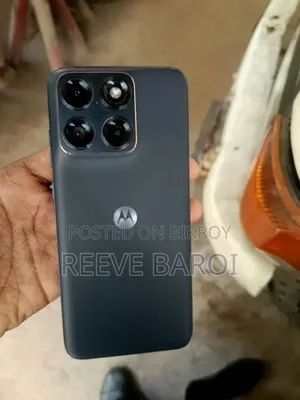 মোটোরোলা এজ ৭০ ফিউশন ১২৮ জিবি ব্লু