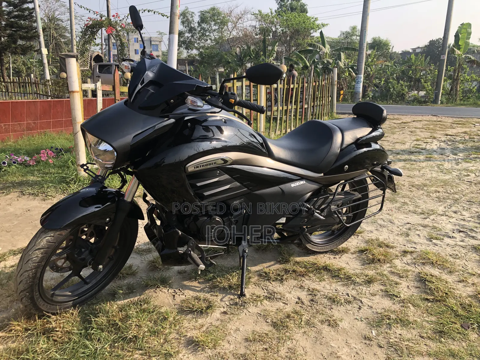 Suzuki Intruder 2019 Black
