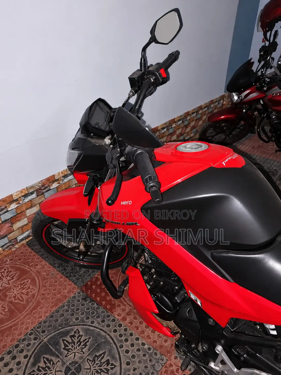 Hero Thriller 160R 2020 Red