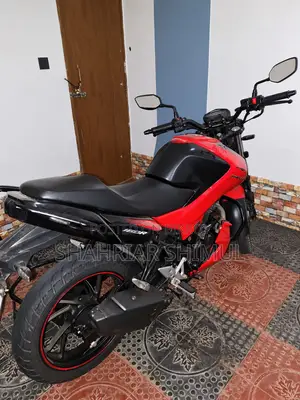 Hero Thriller 160R 2020 Red