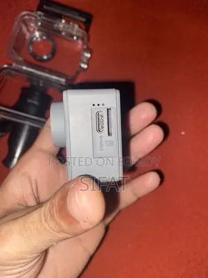 অউসেক এম৪০আর ৫কে অ্যাকশন ক্যামেরা