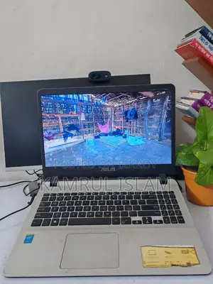 Laptop Asus X501A 8GB Intel Core i3 SSD 128GB