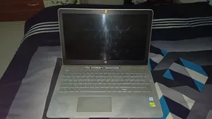 Laptop HP Pavilion 15-cs3063cl 16GB Intel Core i5 SSD 128GB