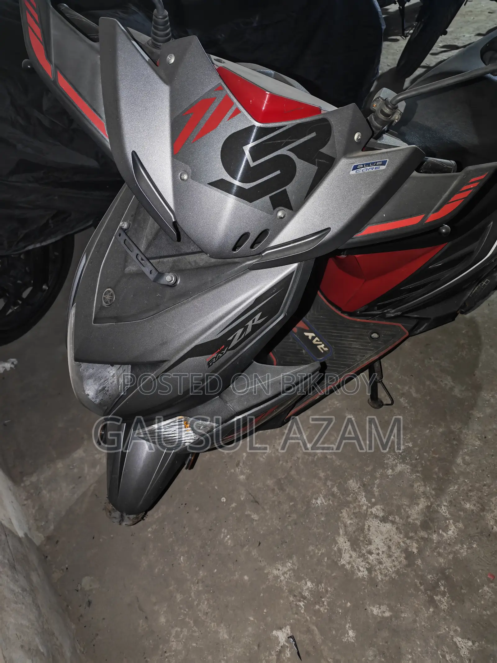 Yamaha 2021 Black