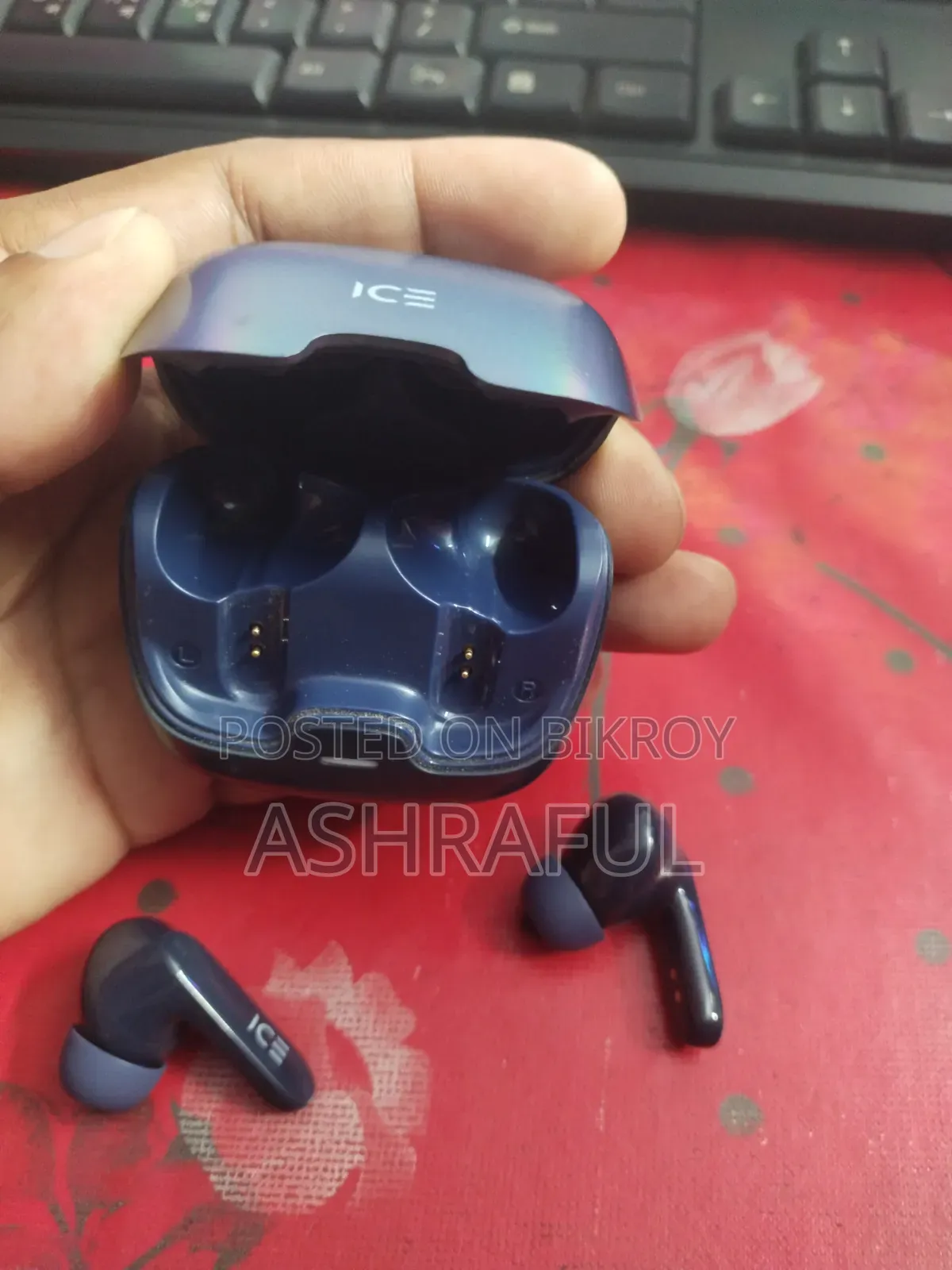 Earbuds Sell