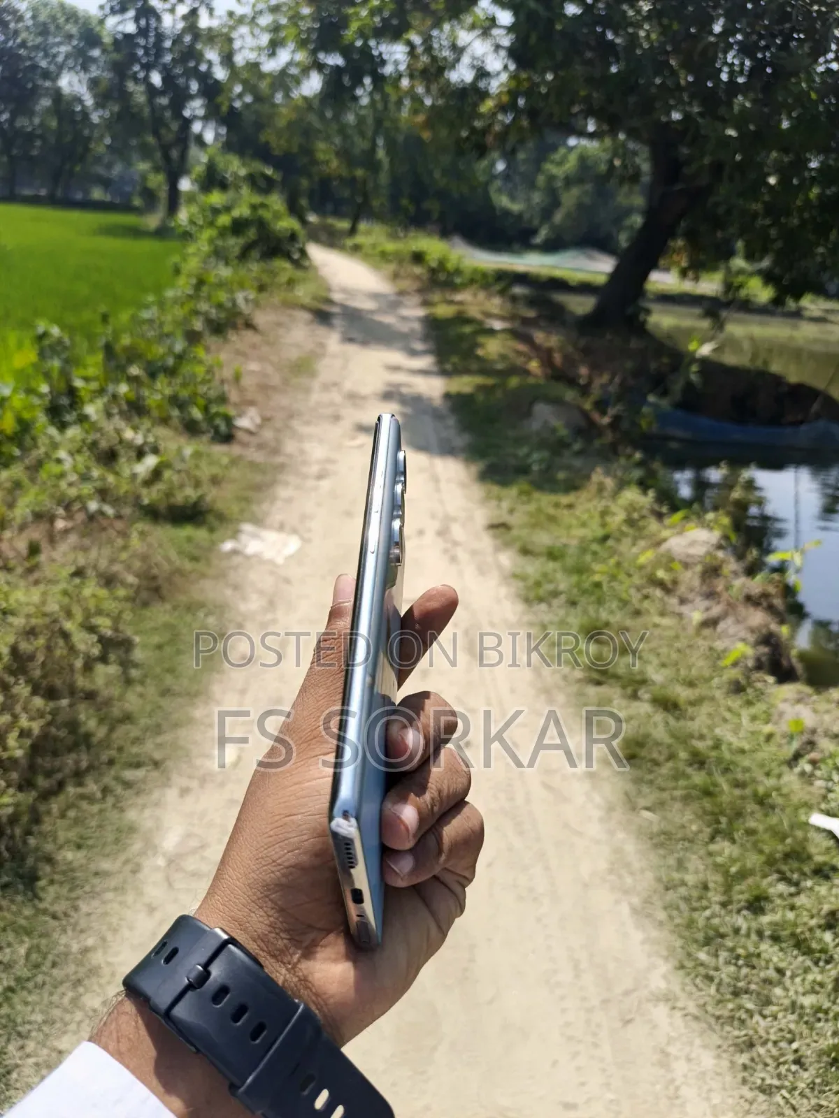 টেকনো ক্যামন ৪০ প্রো ৪জি ২৫৬ জিবি সিলভার