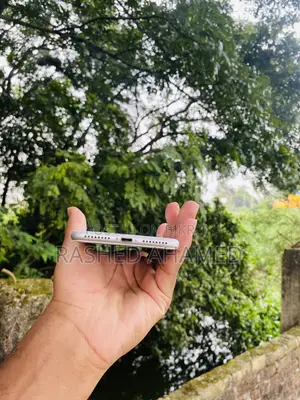 অ্যাপল আইফোন ৮ প্লাস ৬৪ জিবি সিলভার